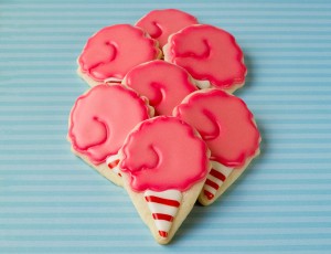 Cotton Candy Cookies by www.thebearfootbaker.com