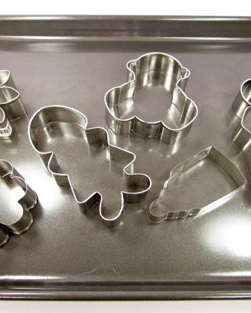 How to Dry Your Cookie Cutters E