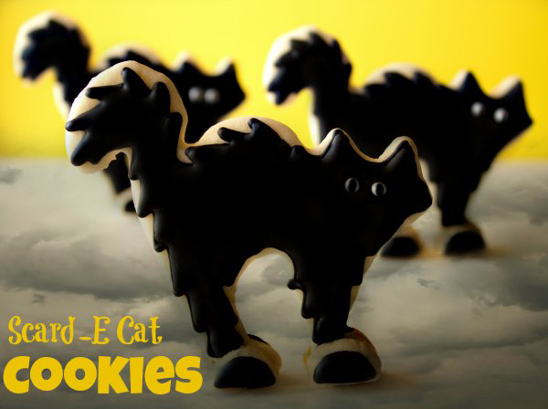 Scar-D-Cat Cookies thebearfootbaker.com
