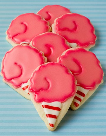 Cotton Candy Cookies by www.thebearfootbaker.com