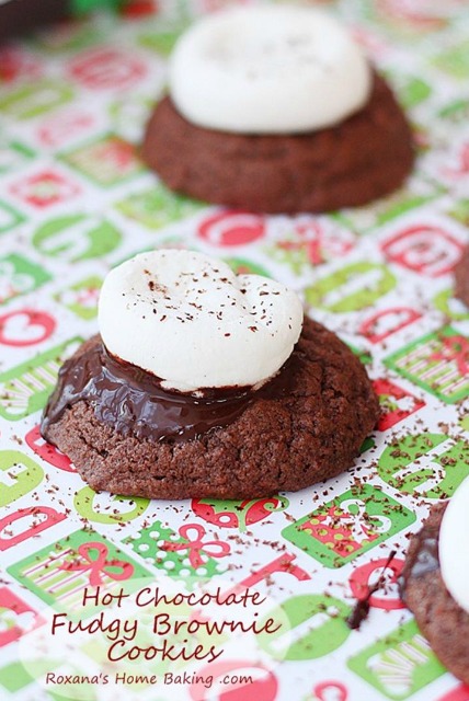 20+ Christmas Cookie Recipes via thebearfootbaker.com Hot Chocolate Fudgy Brownie Cookies by Roxanas Home Baking 