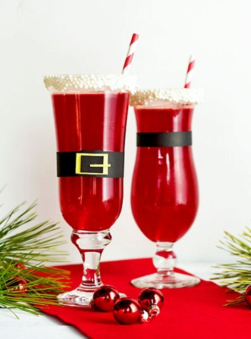 Easy Christmas Punch | The Bearfoot Baker