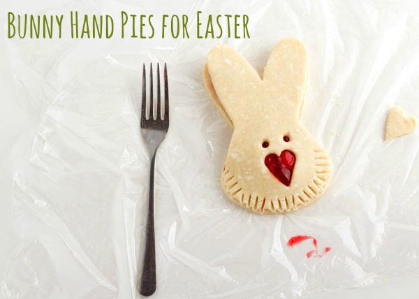 Step by Step Tutorial for Simple Cute Easter Bunny Hand Pies at www.thebearfootbaker.com