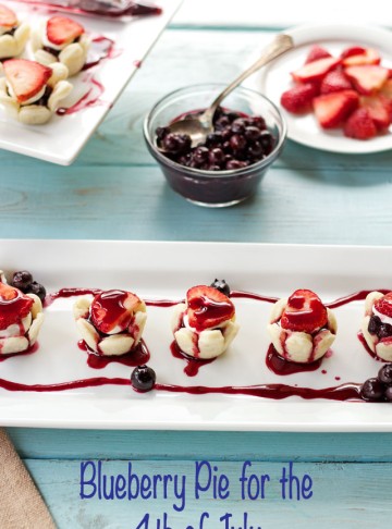 Blueberry Pies for the 4th of July with www.thebearfootbaker.com