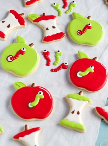 Cute Apple with Worm Cookies - Sugar Cookies Decorated with Royal Icing with www.thebearfootbaker.com