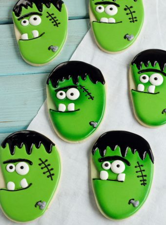 Easy Frankenstein Face Sugar Cookies Decorated with Royal Icing for Halloween www.thebearfootbaker.com