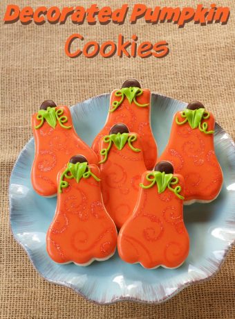 Decorated Pumpkin Cookies are Smilpe Sugar Cookies Decorated with Royal Icing www.thebearfootbaker