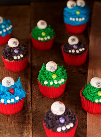 Monster Cupcakes for Halloween www.thebearfootbaker.com