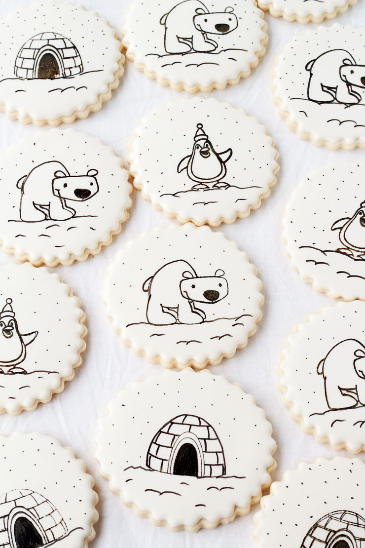 How to Stamp on a Cookie- Decorating sugar cookies just got easy! by thebearfootbaker.com