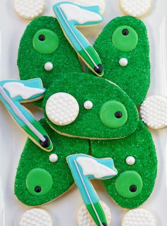 Simple Golf Cookies-Simple Sugar Cookies Decorated with Royal Icing via www.thebearfootbaker.com
