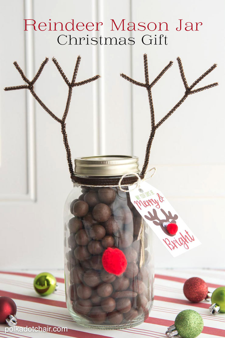 Reindeer Christmas Mason Jar Gift Idea by Polkadot Chair Homemade Food Gifts for Christmas | The Bearfoot Baker