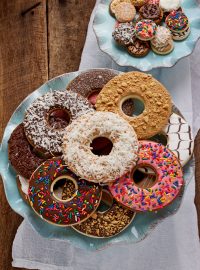 How to Make Donut Cookies | The Bearfoot Baker