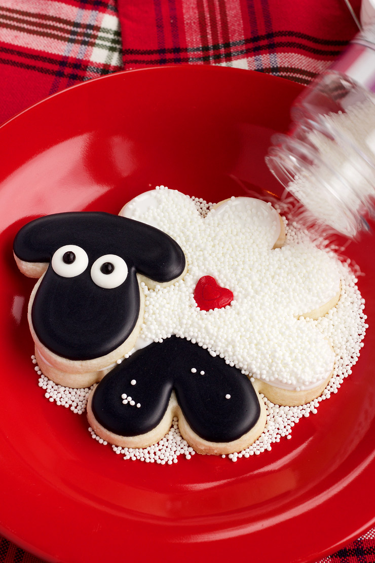 How to Make Decorated Sheep Cookies with Royal Icing | The Bearfoot Baker