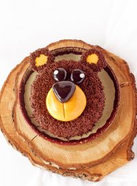 How to Make a Simple Bear Cake with a How To Video | The Bearfoot Baker