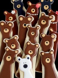 Fun and Simple Bear Cookies | The Bearfoot Baker