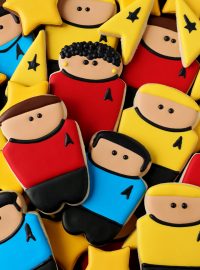How to Make Star Trek Cookies with a How to Video | The Bearfoot Baker