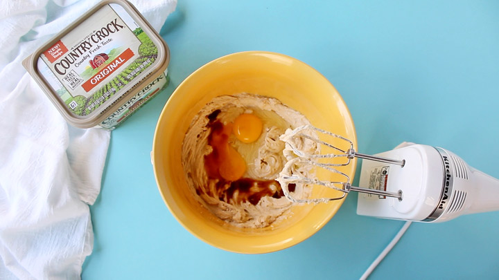 Make It Yours™ Simple Oatmeal Raisin Mama Bear Cookies | The Bearfoot Baker