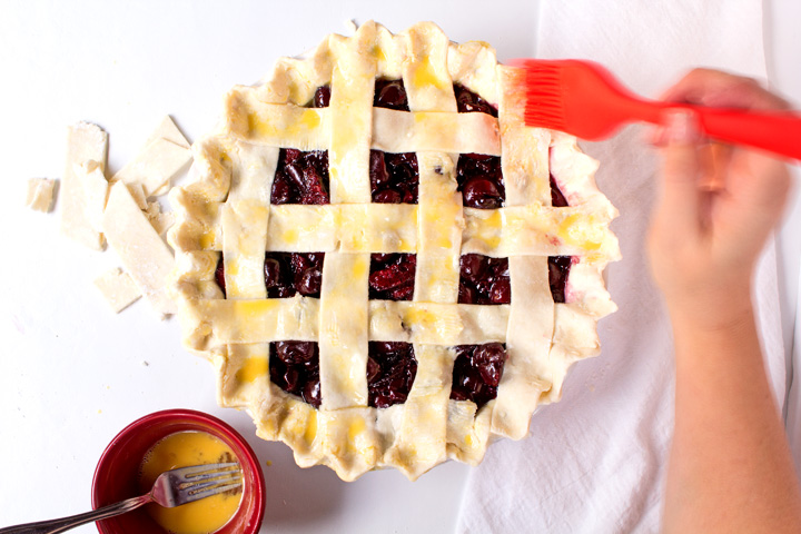 How to Make a Delicious Homemade Cherry Pie | The Bearfoot Baker