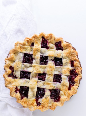 How to Make an Easy Homemade Cherry Pie Recipe | The Bearfoot Baker