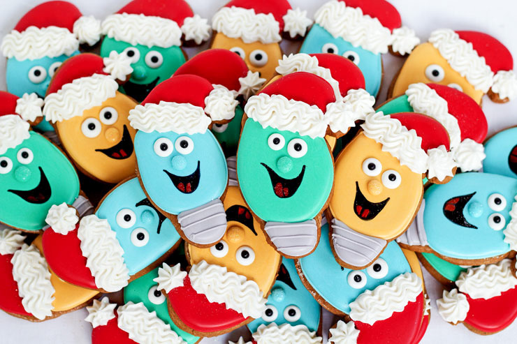 10 Christmas Cookies You Have Time to Make - Christmas Light Cookies | The Bearfoot Baker