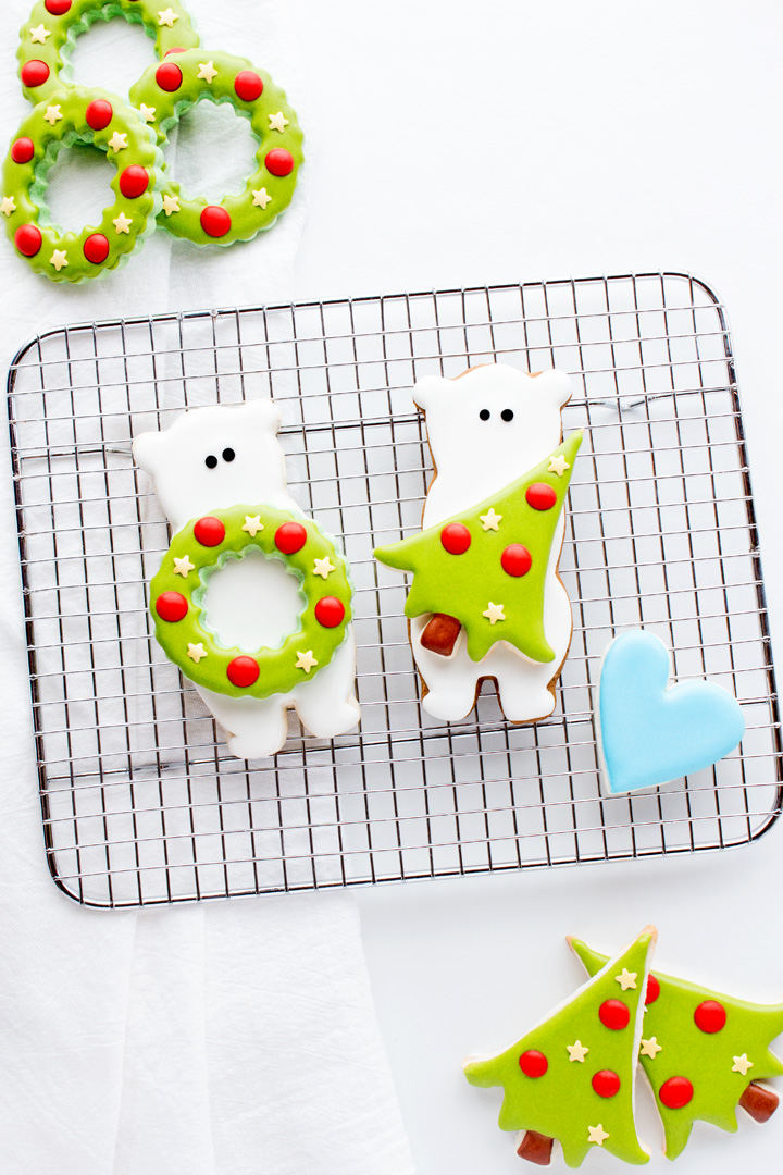 How to Make Fun Simple Decorated Bear Cookies | The Bearfoot Baker