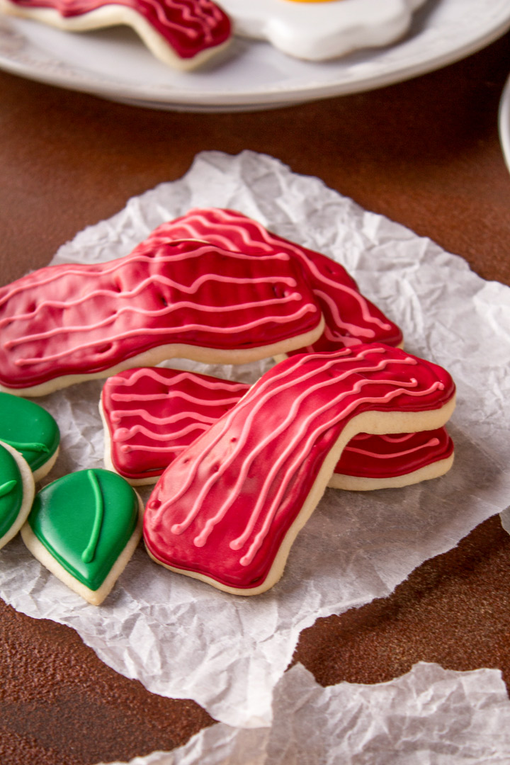 10 Valentine's Day Cookies Your Sweetheart will Love I won’t go Bacon Your Heart | The Bearfoot Baker