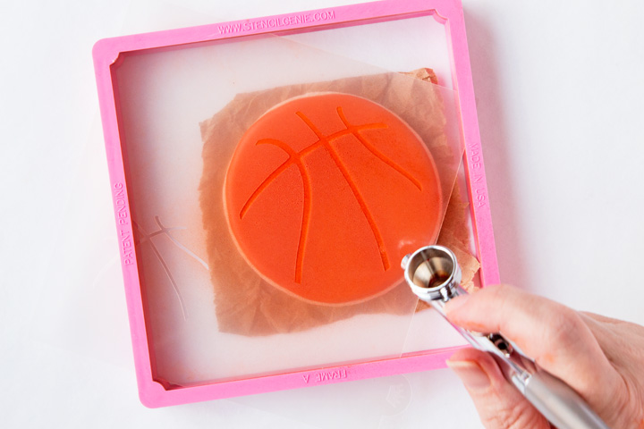 How to Make Fun Basketball Cookies | The Bearfoot Baker