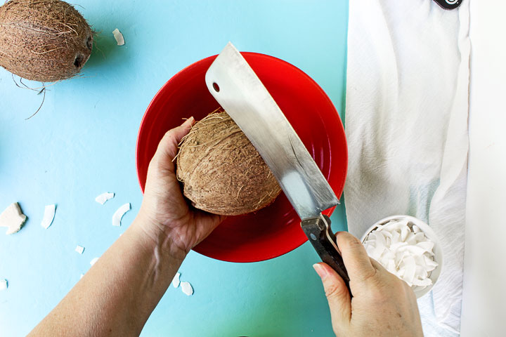 Make A Fun Coconut Bowl | The Bearfoot Baker