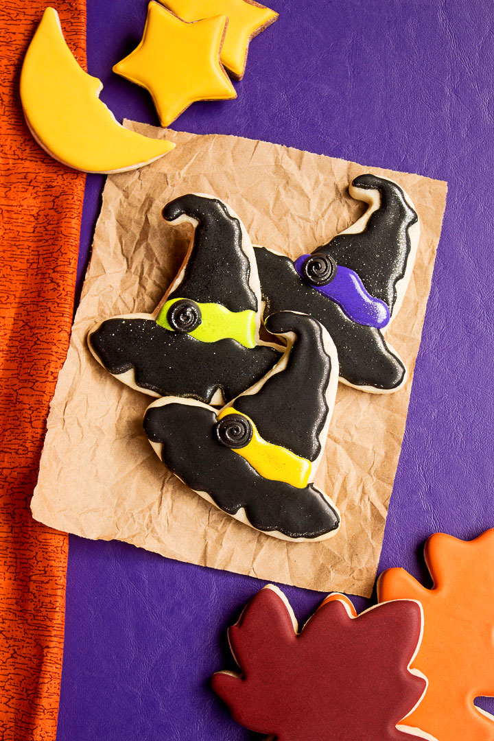 How To Make Happy Witch Hat Cookies For Halloween | The Bearfoot Baker