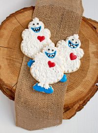 How to Make Fun Yeti Cookies | The Bearfoot Baker