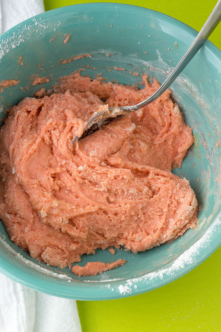 Strawberry Crinkle Cookies Recipe | The Bearfoot Baker