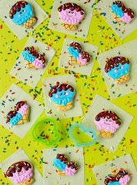 How to Make Happy Mini Ice Cream Cone Cookies | The Bearfoot Baker