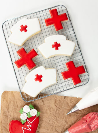 nurse hat cookies, sugar cookies, royal icing, sugar cookie tutorial, the bearfoot baker, medical cookies