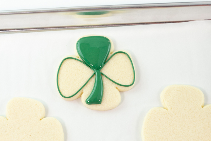 Shamrock Sugar Cookies, St. Patrick's Day, St. Patrick's Day Cookies, The Bearfoot Baker, Sugar Cookies, Royal Icing, Edible art