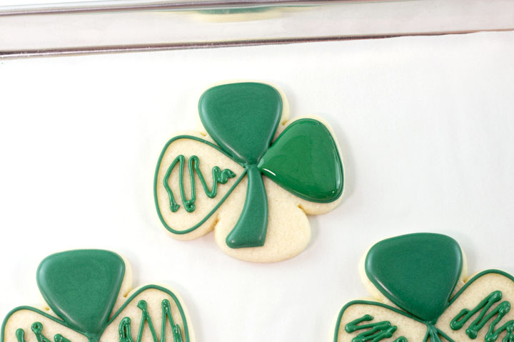Shamrock Sugar Cookies, St. Patrick's Day, St. Patrick's Day Cookies, The Bearfoot Baker, Sugar Cookies, Royal Icing, Edible art