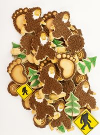 The Bearfoot Baker, Bigfoot, Sugar Cookies, Royal Icing, Sasquatch cookies, Sasquatch, Bigfoot Cookies, decorated cookies