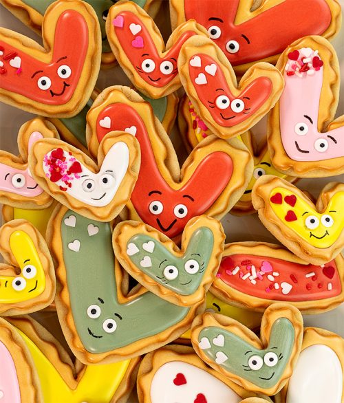heart cookies, cute face, sugar cookies, the bearfoot baker, royal icing