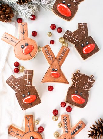 reindeer cookies, cookie cutters, Christmas Cookies, Holiday Cookies, Animal cookies, The Bearfoot Baker, Bearfoot Baker. sugar cookies, royal icing